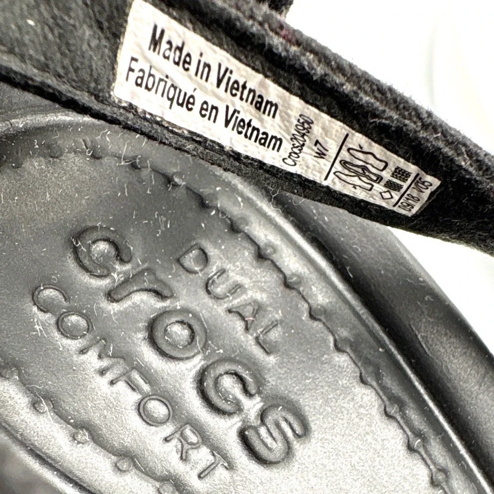 Crocs Leigh II Ankle Strap Wedge Sandals Black Canvas 204950 Womens Size 7